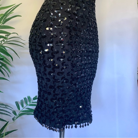 g l a m :: Vintage Glamorous Sequin Beaded Gatsby Dress - Picture 5 of 15